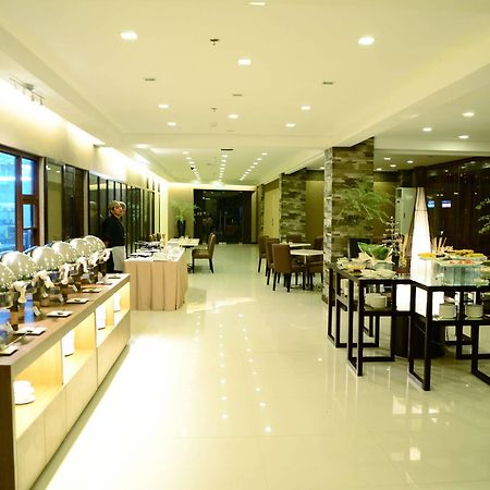 Gt Hotel Bacolod Exterior photo