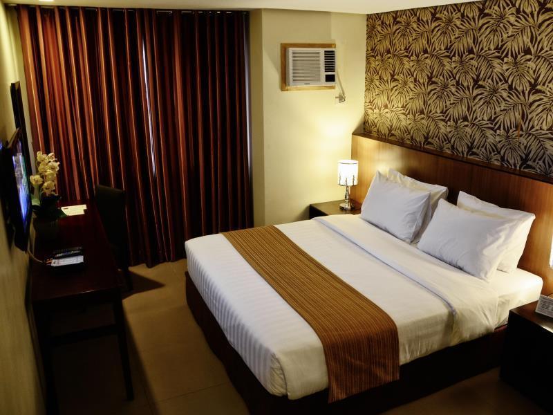 Gt Hotel Bacolod Exterior photo