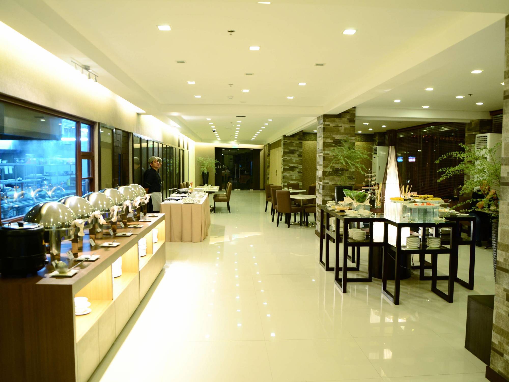 Gt Hotel Bacolod Exterior photo