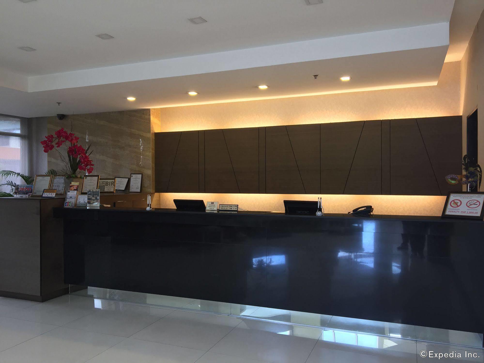 Gt Hotel Bacolod Exterior photo